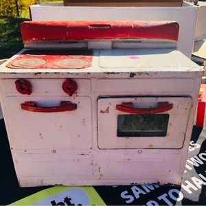 Vintage Easy‎ Bake oven Electric cord Attached